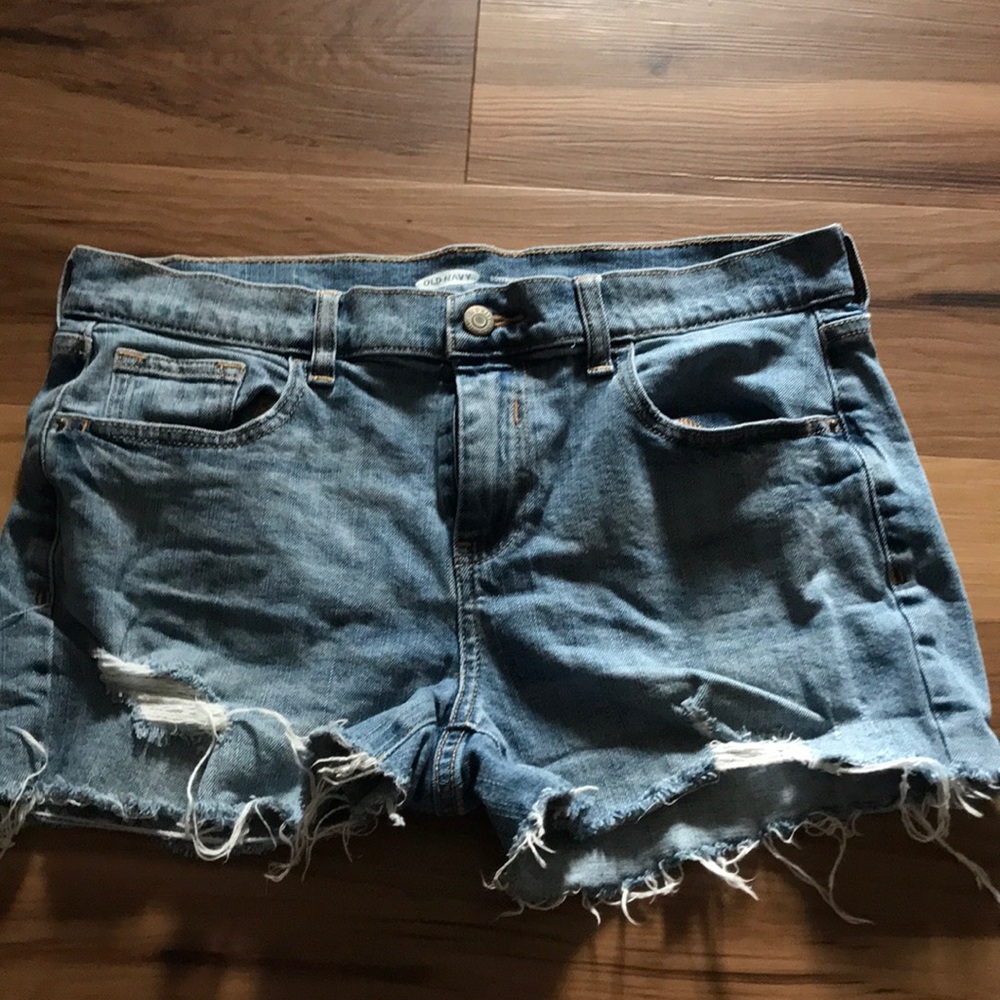 Old Navy Boyfriend Denim Shorts